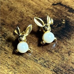 Vintage Pearl and gold bunny earrings